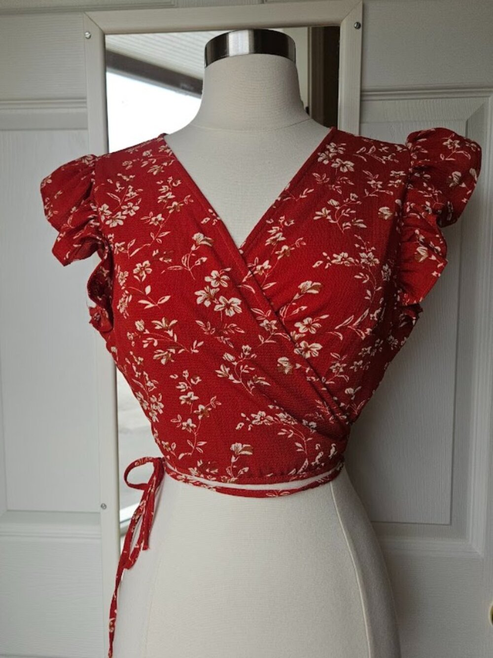 Shein cottagecore red floral wrap top blouse cropped short fairycore large boho